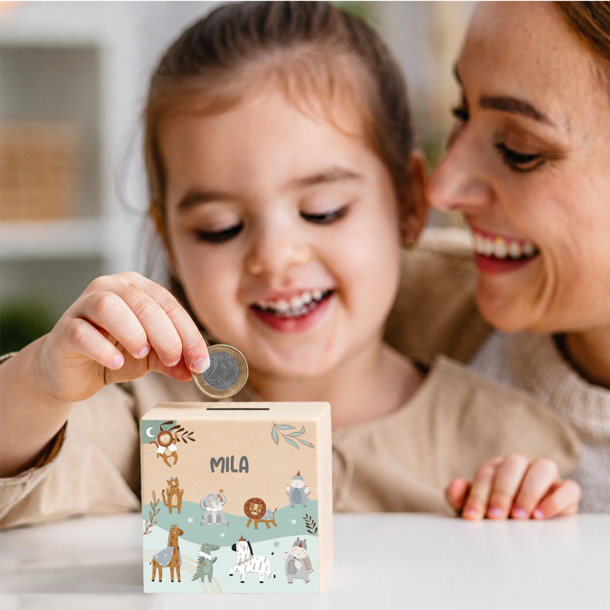 Personalisierte Holzspardose "Magie"