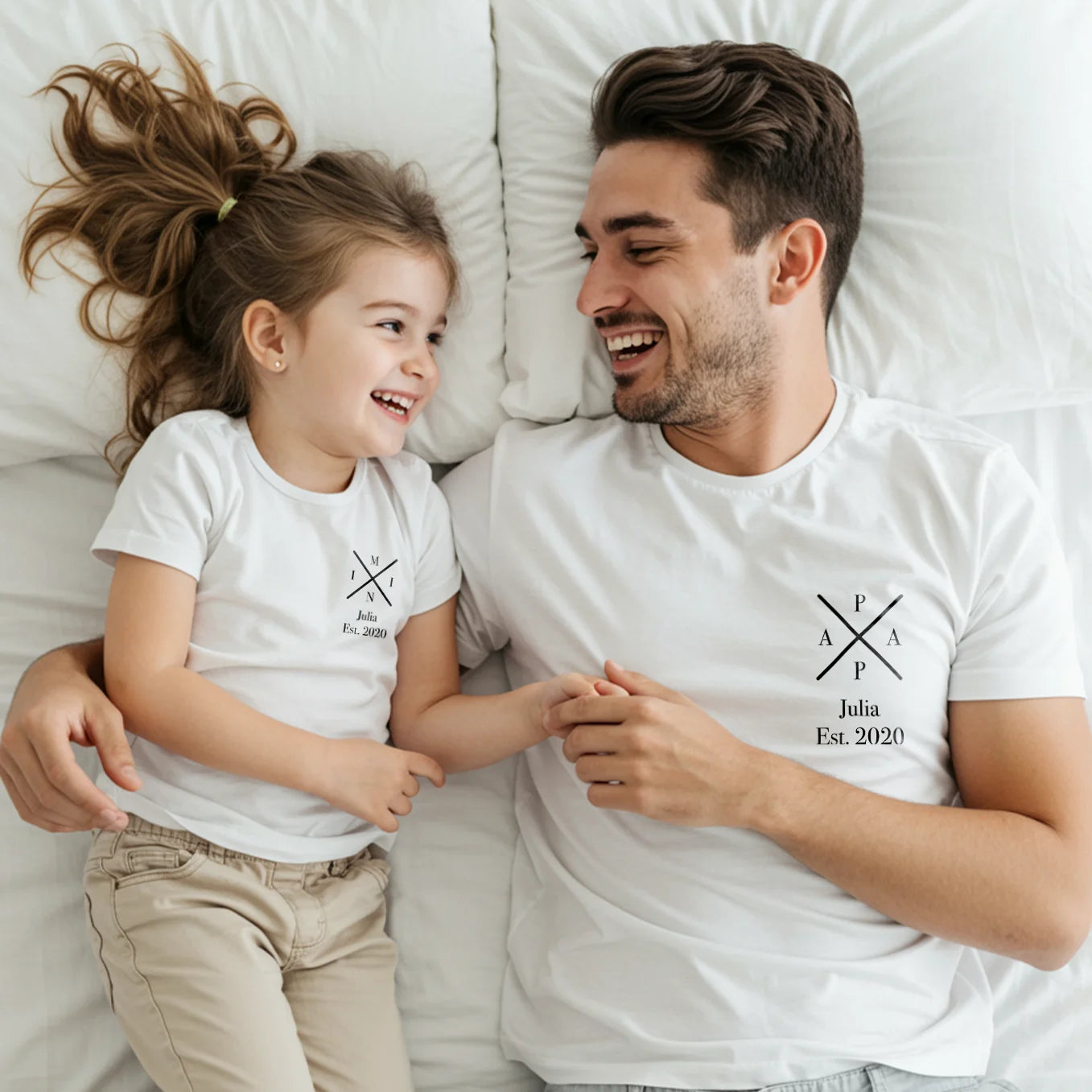 Personalisierter T-Shirt Partnerlook für Papa und Kind "Papa - Mini"