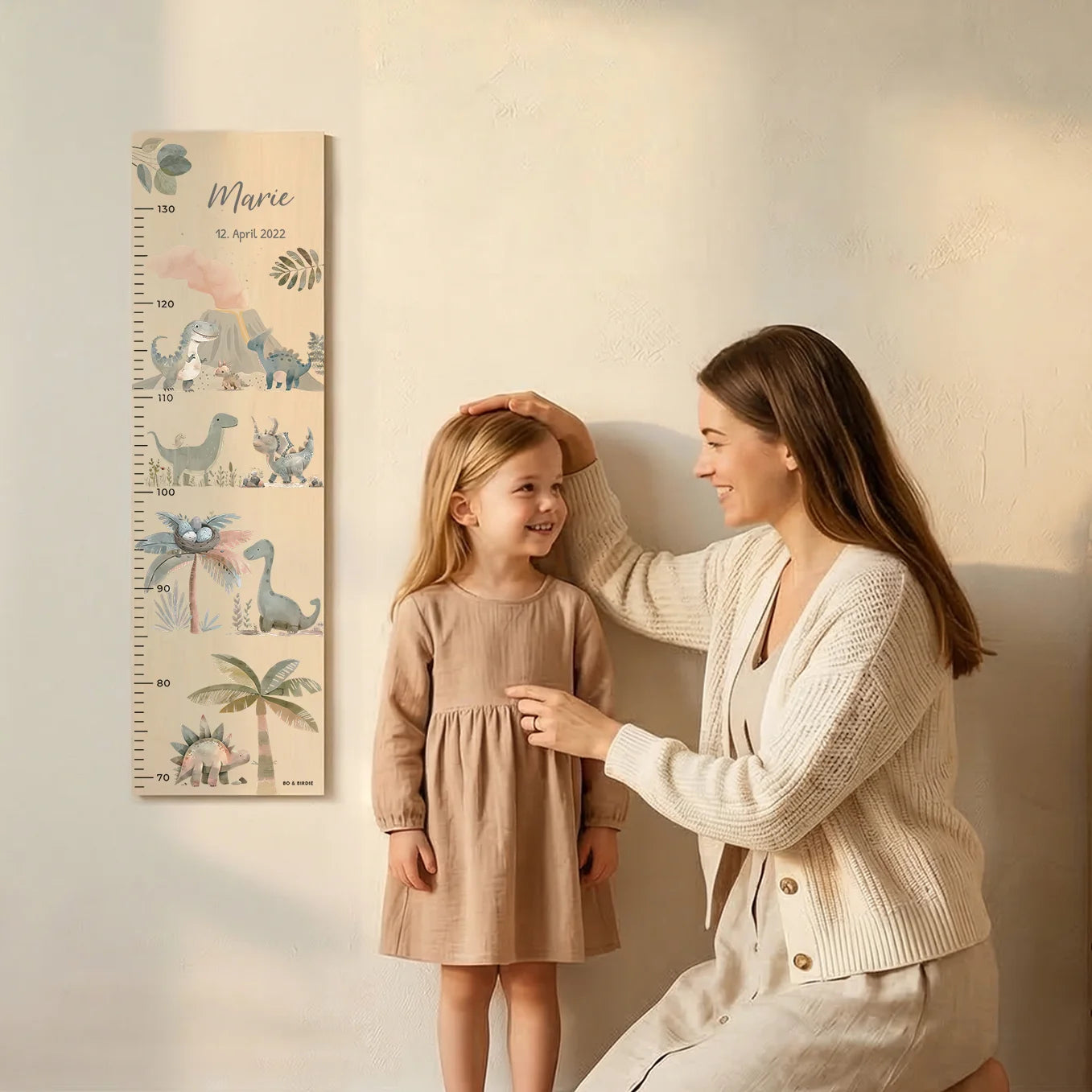 Personalisierte Messlatte "Boho Dinosaurier"