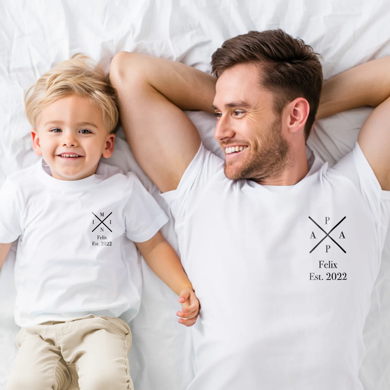 Personalisierter T-Shirt Partnerlook für Papa und Kind "Papa - Mini"