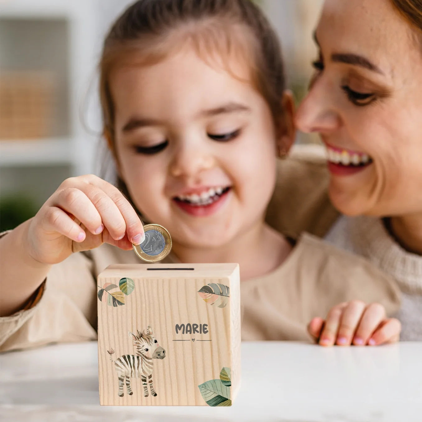 Personalisierte Holzspardose "Wunschtier"