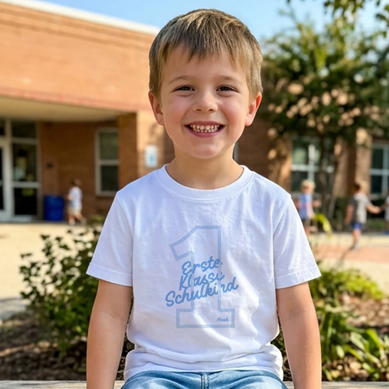 Personalisiertes T-Shirt “Erste Klasse Schulkind”