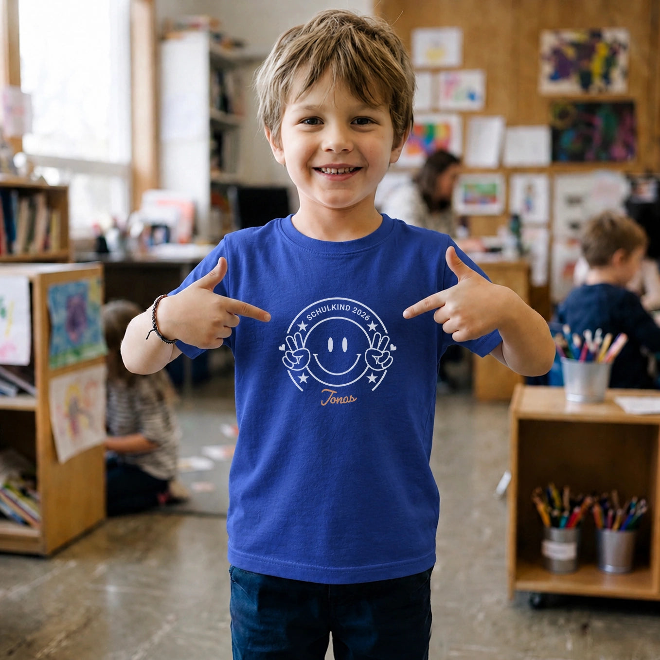 Personalisiertes T-Shirt Schulkind “Peace”