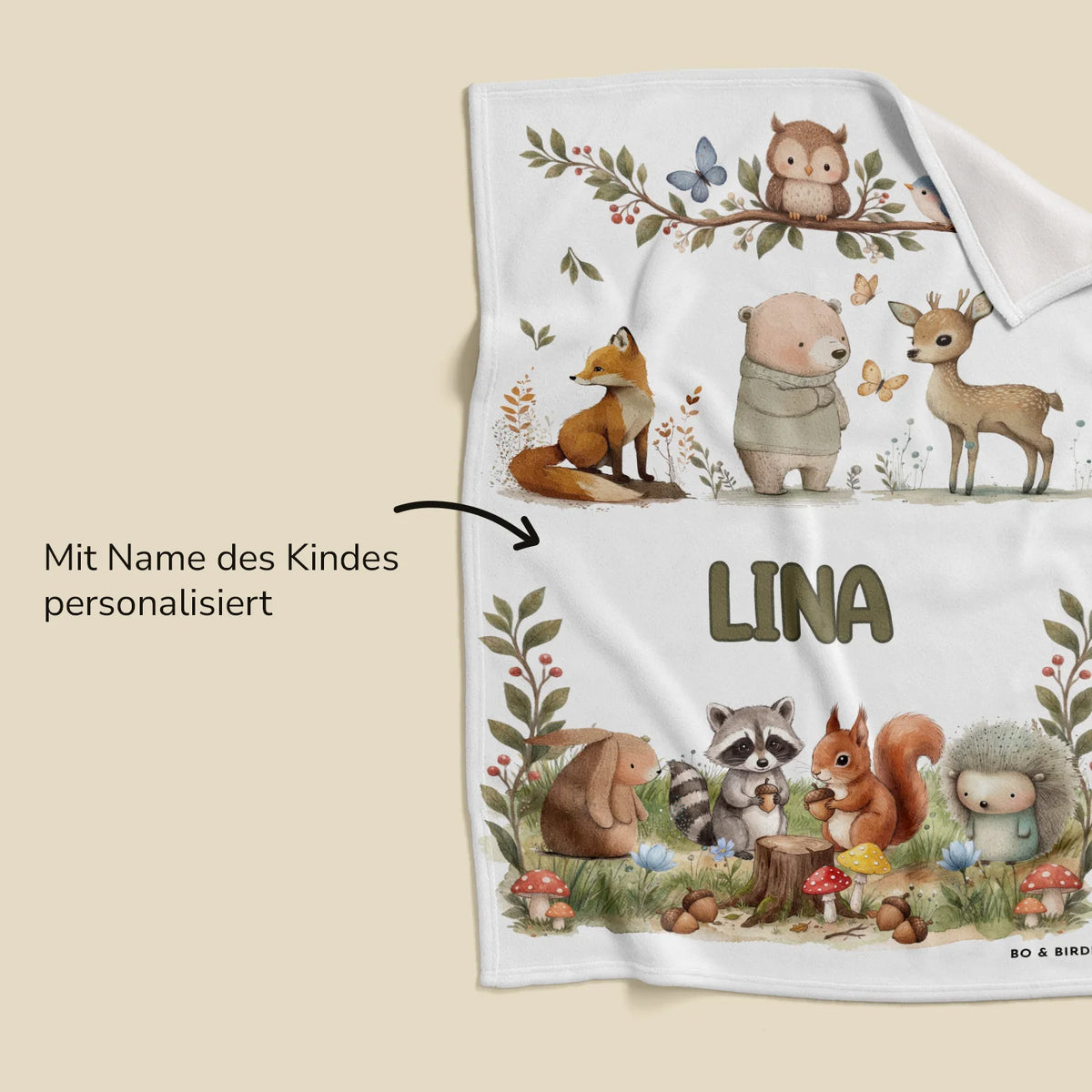 Helle Waldtiere-Decke, mit dem Namen des Kindes personalisiert