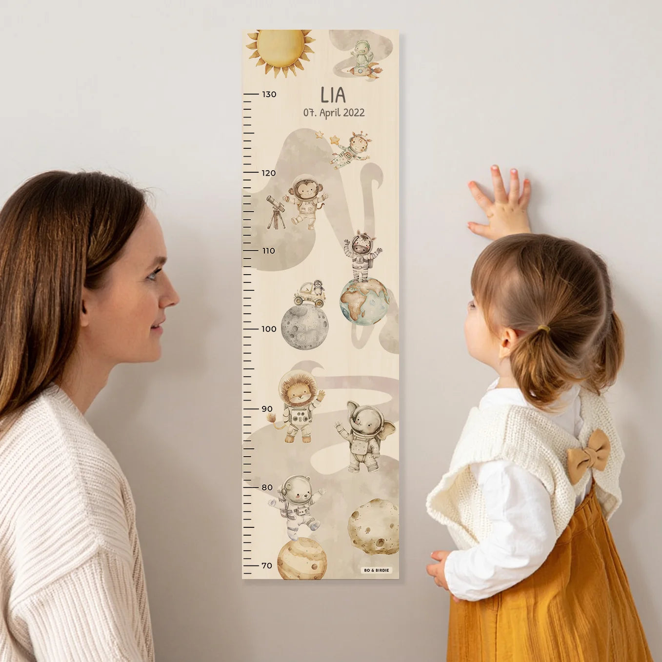 Personalisierte Messlatte "Weltall Safari"