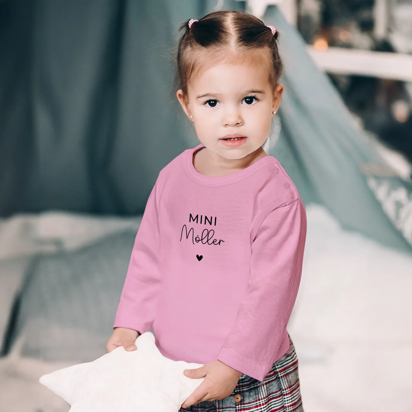 Personalisiertes Baby Sweatshirt "Nachname"