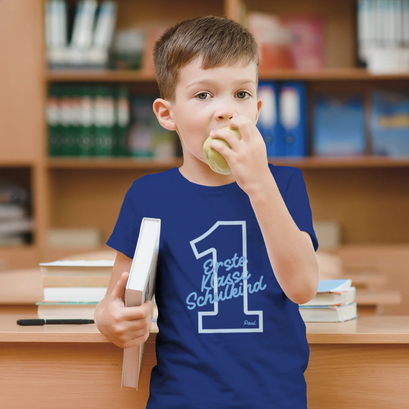 Personalisiertes T-Shirt “Erste Klasse Schulkind” Bo & Birdie